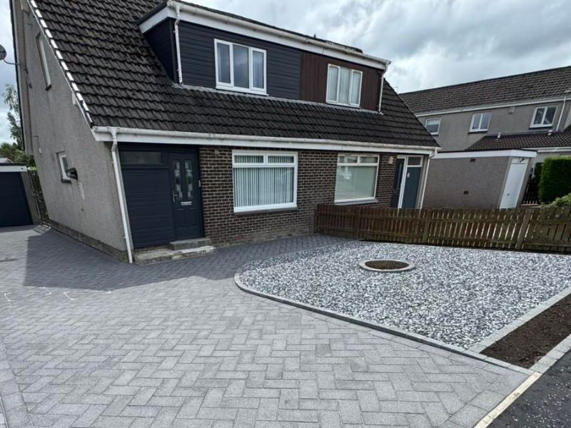 Driveway Cost vs Lifespan – Where It Pays to Invest and Where You Can Save