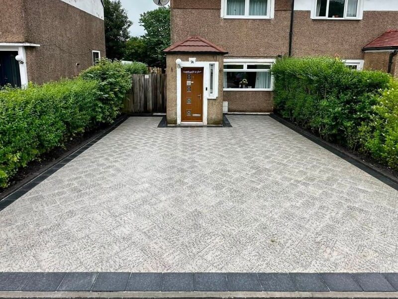 Driveway Edging Ideas: How Borders Improve Strength and Style